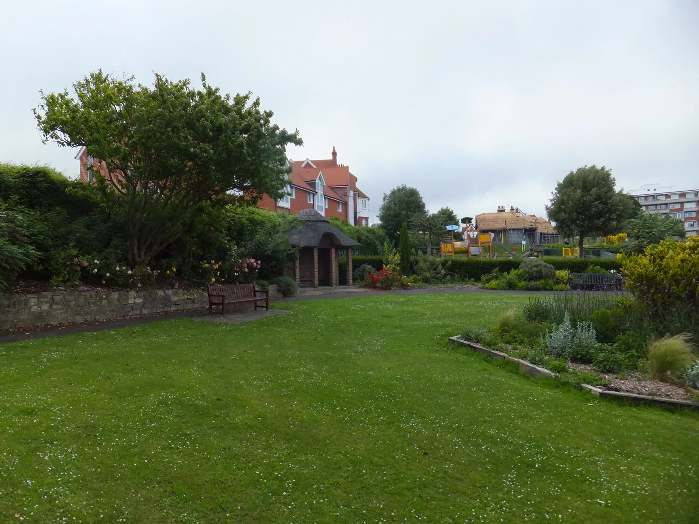 The thatched shelter in Helen Garden, King Edwards Parade, Meads, where the stargazing sessions are held